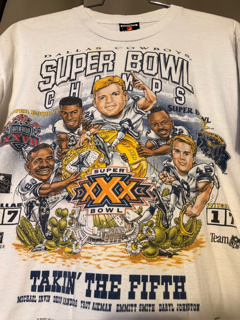 Vintage 90”s Dallas Cowboys NFL White Tee with Color Copyright Print - 1996